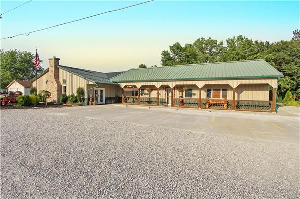 20 Ashley Ln, Casey, IL 62420